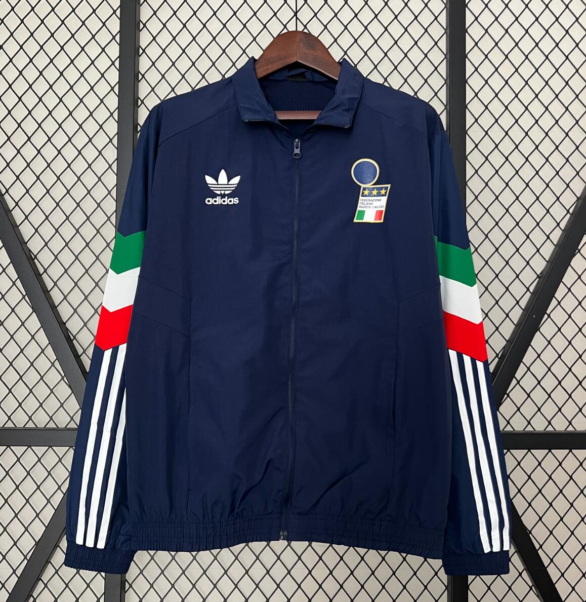 Windbreaker Italia 2024