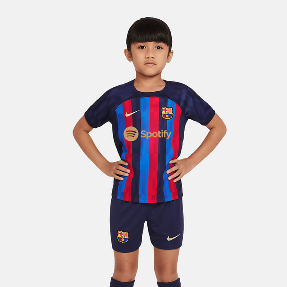 Las mejores ofertas en FC Barcelona Club Internacional de Camisetas de  fútbol